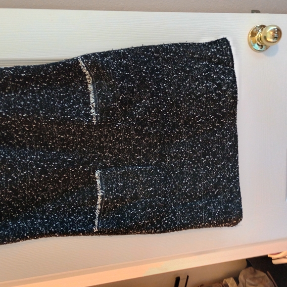 Max Studio Black Sleeveless Sheath Dress for Work - Picture 5 of 7